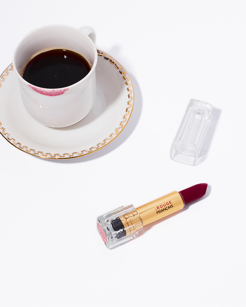 Le rouge francais photographe cosmetique paris café lipstick