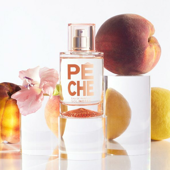 IA campagne photo produit beauté cosmétique solinotes pêches