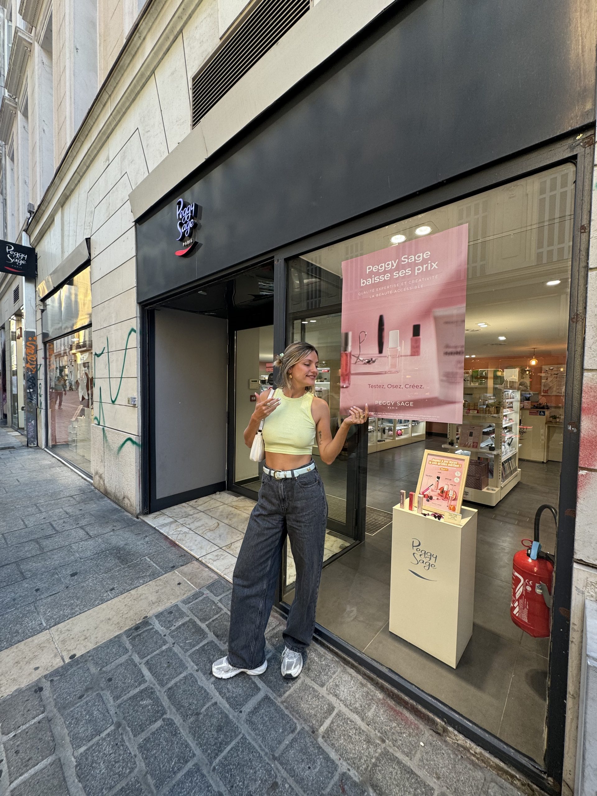 peggy sage affiche magasin